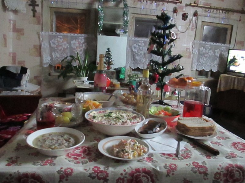 Деревенский стол на новый год