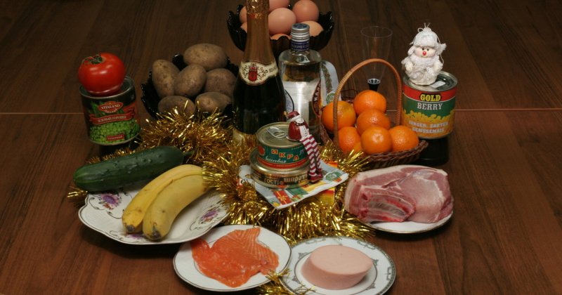 Советский новый год застолье